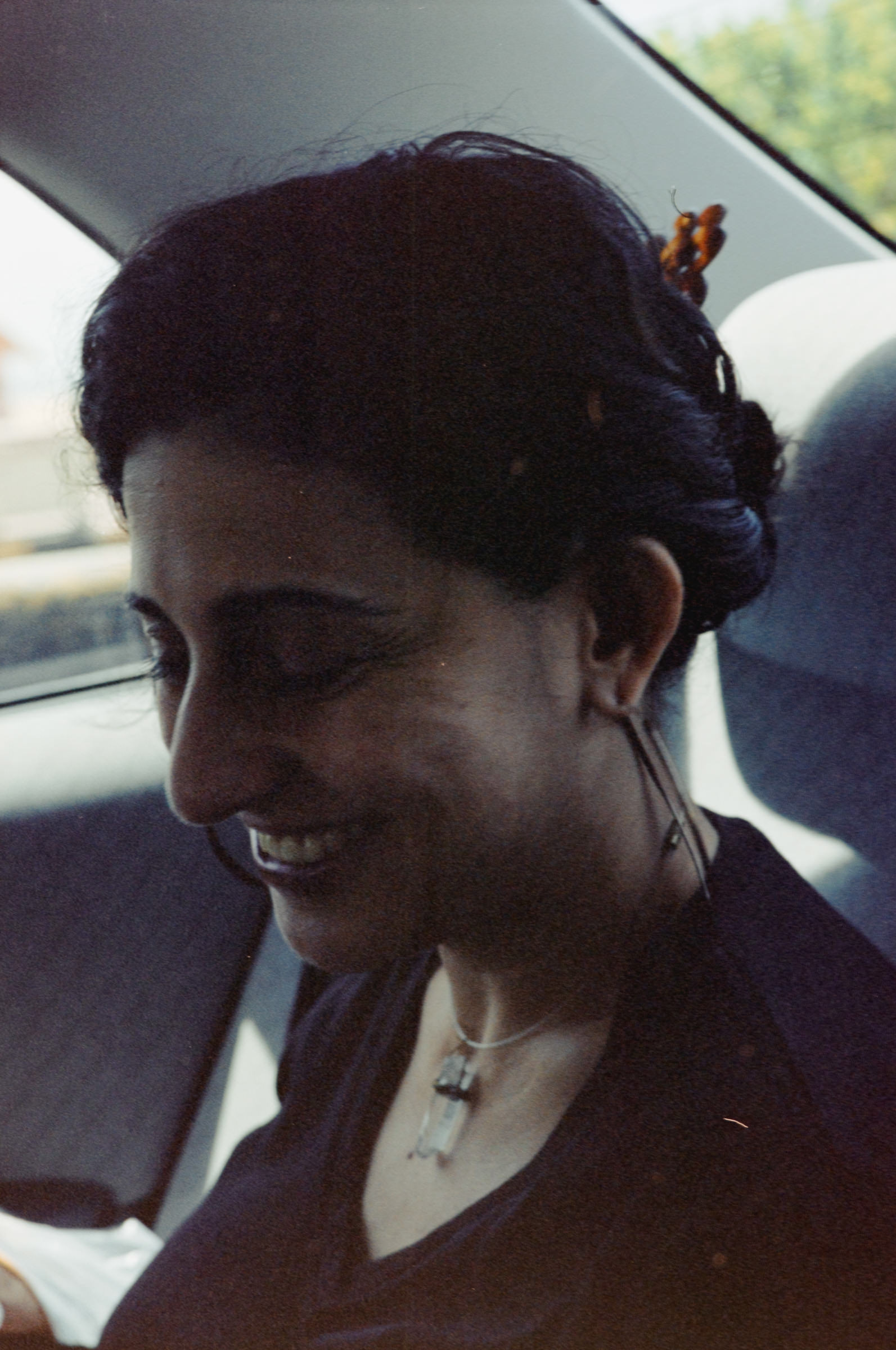 AHP F2004 09 002 sc250526 img01 NLP